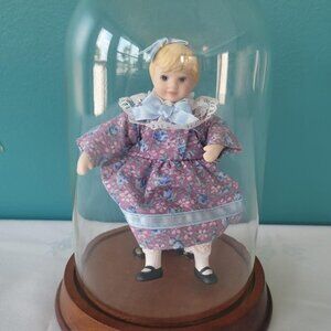 1997 Goebel Betty Jane Carter Doll Limited Edition 103/1000 "March"